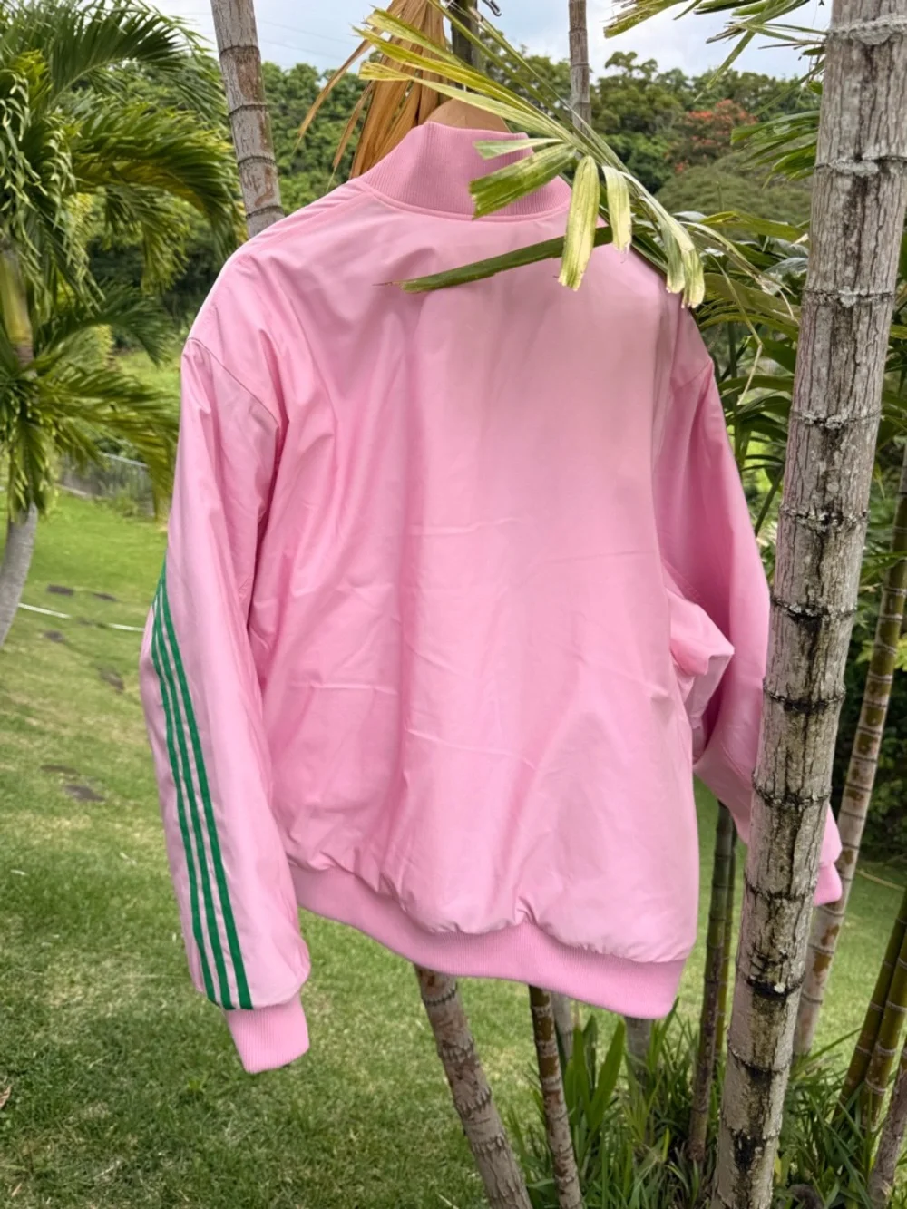 Adidas Reversible Oversized Insulated Jacket - Picture 5 of 9